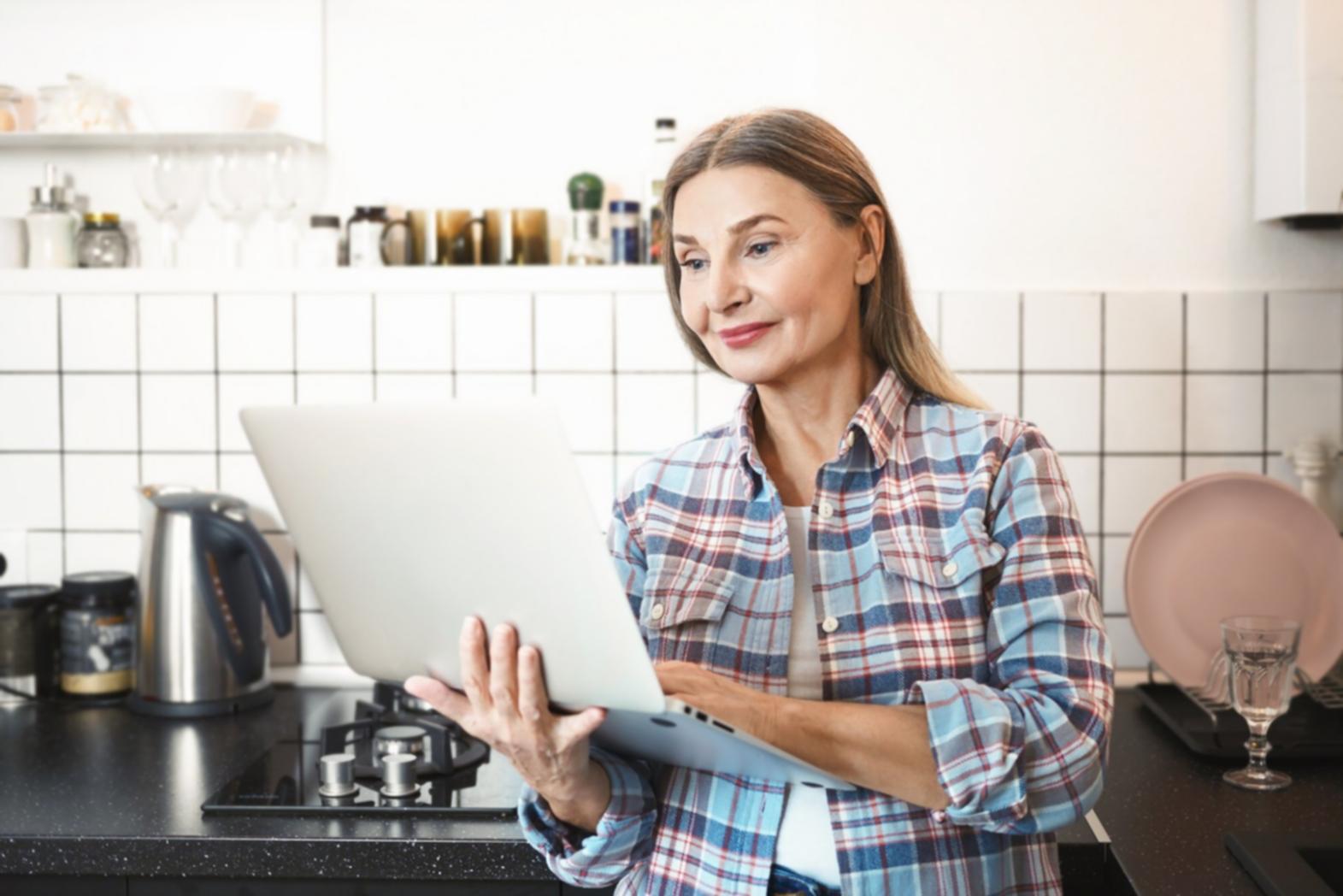 Professional budgeting consultation session